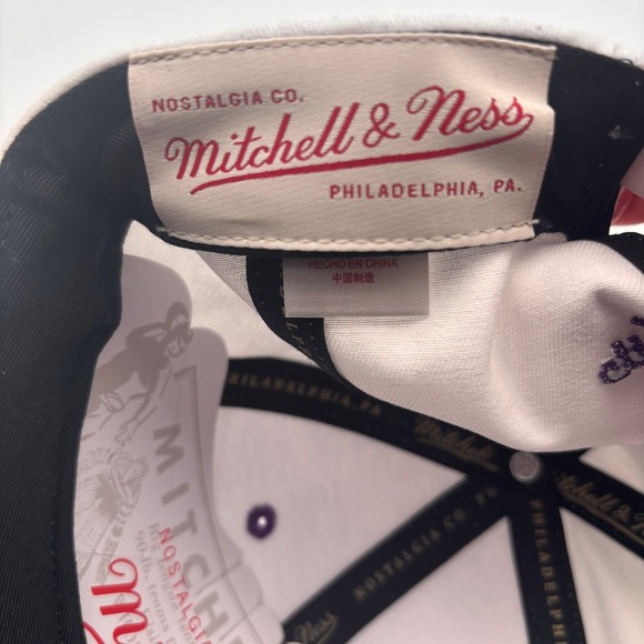 Mitchell and Ness Los Angeles Kings Hockey Snapback Pro Crown Fit Cap Hat - Picture 7 of 9